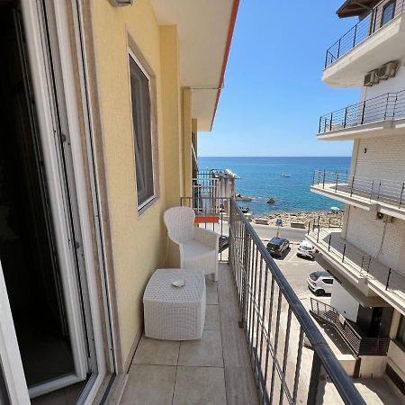 B&B Le Onde Del Mare Gallipoli Exterior photo