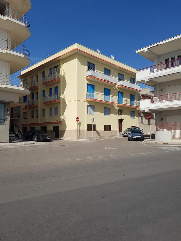 B&B Le Onde Del Mare Gallipoli Exterior photo